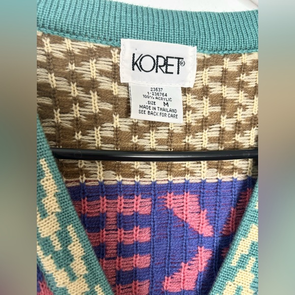 Koret Multicolor Patterned Vest - Picture 4 of 7